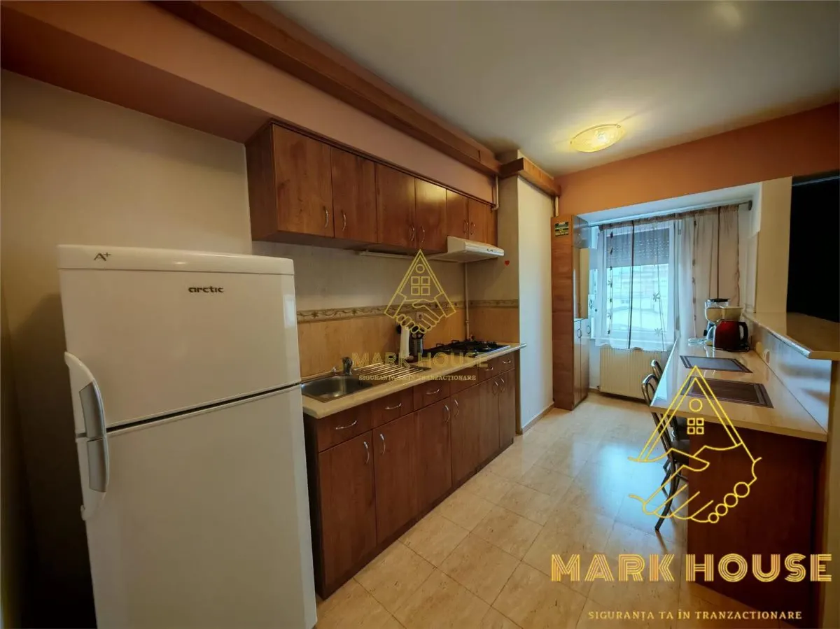 Apartament cu 2 camere de vanzare, Bloc Vamina, Strada Stefan cel Mare - foto 6