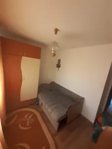 Apartament  3 camere Darste ,decomandat,121500Euro neg - foto 3