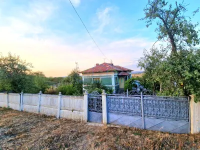 CASA DE VANZARE 3 CAMERE - IN SCAIESTI  - DOLJ - foto 4