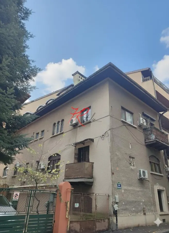Vanzare apartament 2 camere, bloc mic, Polona - foto 4
