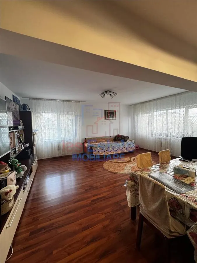 Apartament 2 camere Canta - foto 13
