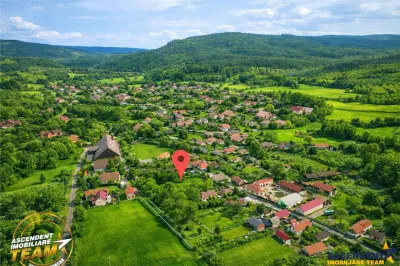 FILM! 5.000mp teren intravilan cu casuta rustica, Dalnic, Covasna - Dalnic