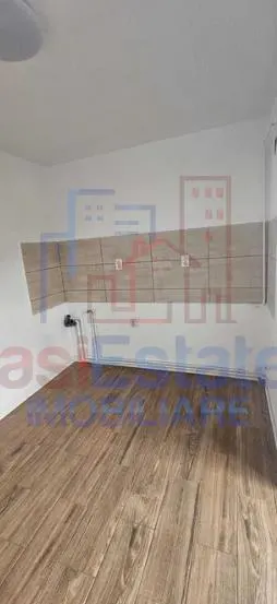 Apartament 3 camere Nicolina 2 - foto 2