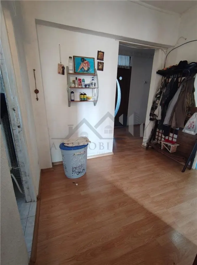 Apartament 4 camere 99mp etaj intermediar - foto 23