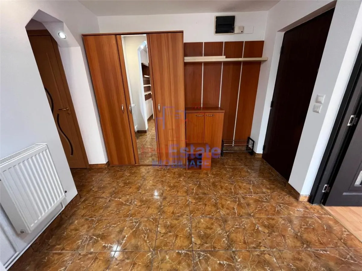 Impecabil Apartament 2 camere Nicolina cu pod - foto 13