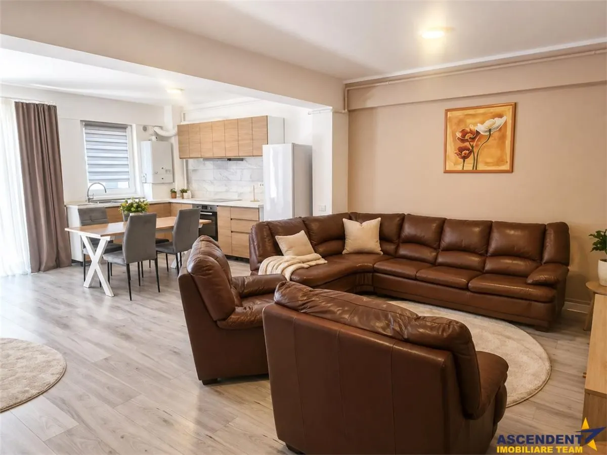 Apartament generos si elegant, Tractorul, SOHO, Brasov - foto 1