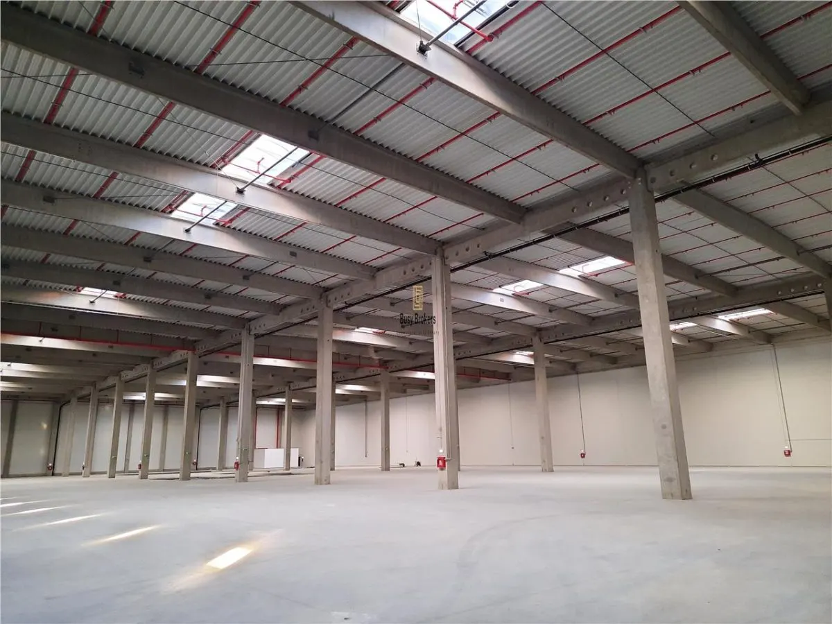 Spatiu Industrial - 900 mp - Logistica - Depozitare - Distributie - foto 15