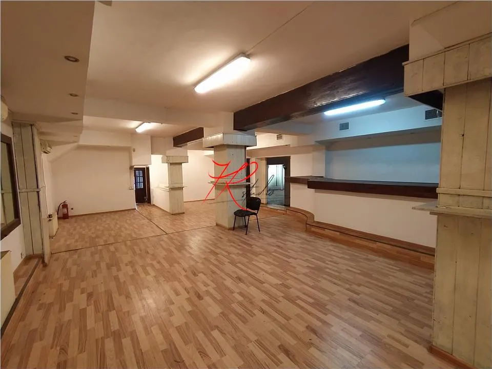 Vanzare cladire comerciala / restaurant Stefan cel mare - foto 1