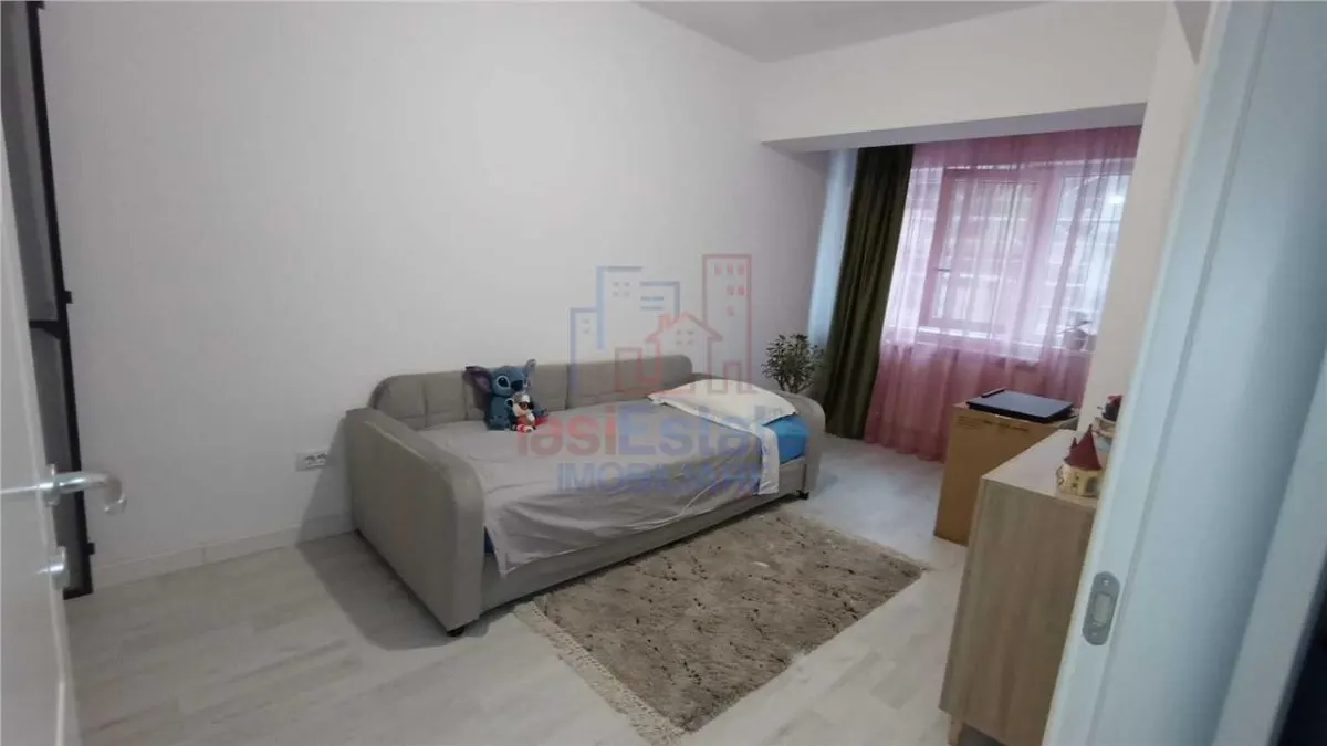 Apartament 3 camere Tatarasi - foto 5
