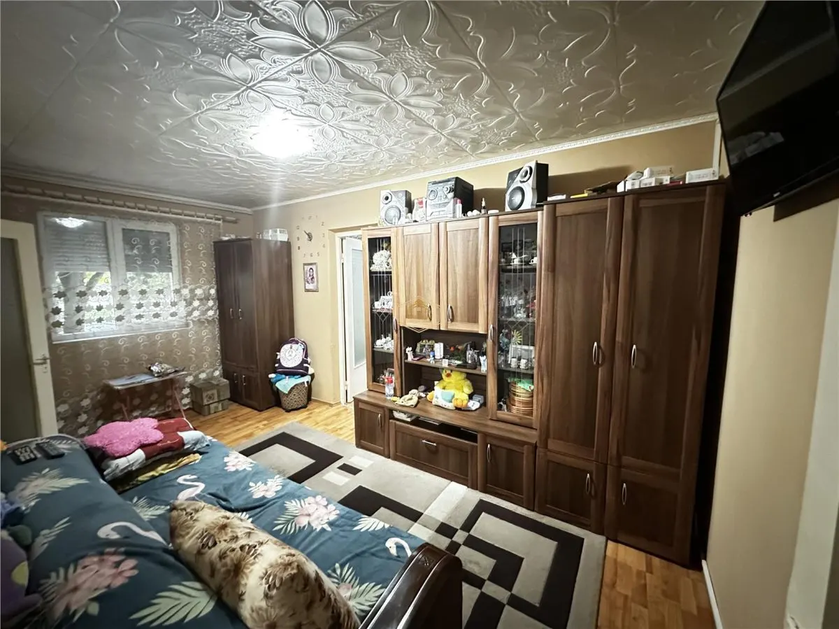 Apartament cu 2 camere | Etaj 1 | Aleea Muresului - foto 1