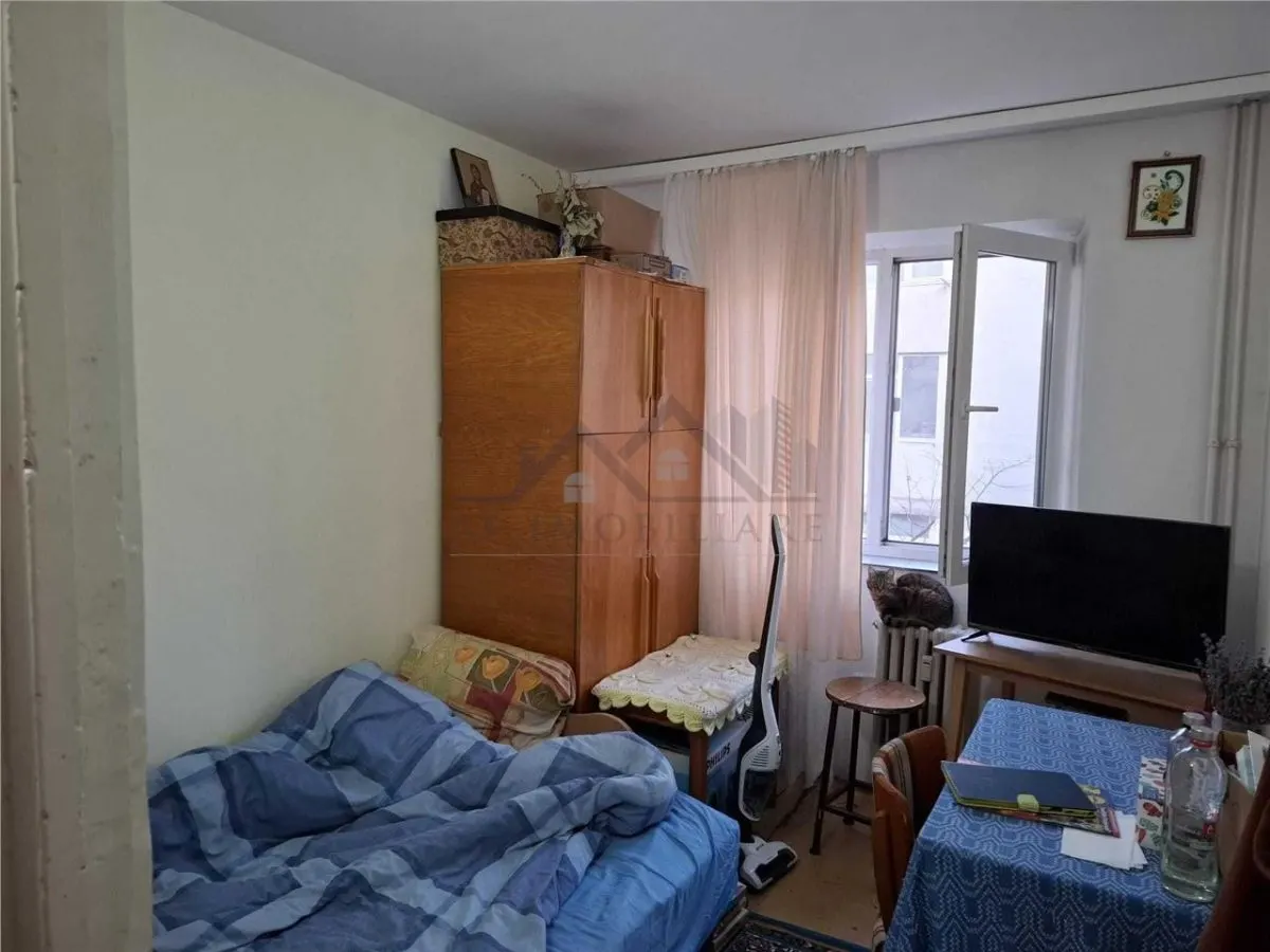 Apartament 3 camere Dacia - foto 2