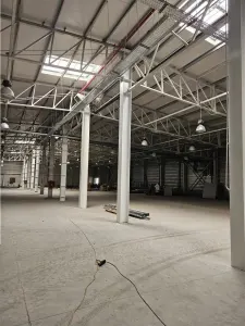Spatiu Industrial - 2700 mp - Productie - Depozitare - Office - Brasov