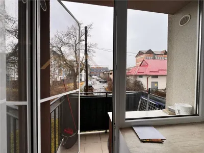 Apartament 2 camere decomandat, ultracentral - foto 4