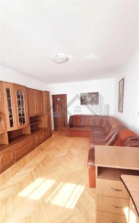 Apartament 3 camere zona Mircea cel Batran - foto 2