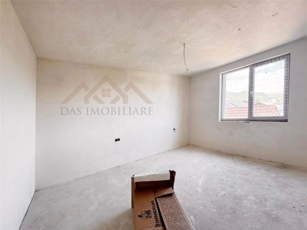 Apartament 1 camera, bloc nou, zona Daliei - foto 1