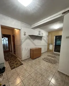 Apartament 3 camere Canta - foto 3