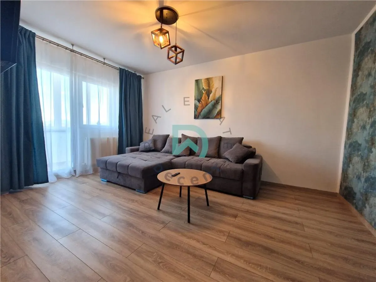 Apartament 2 camere, renovat, Tractorul, Brasov - foto 2