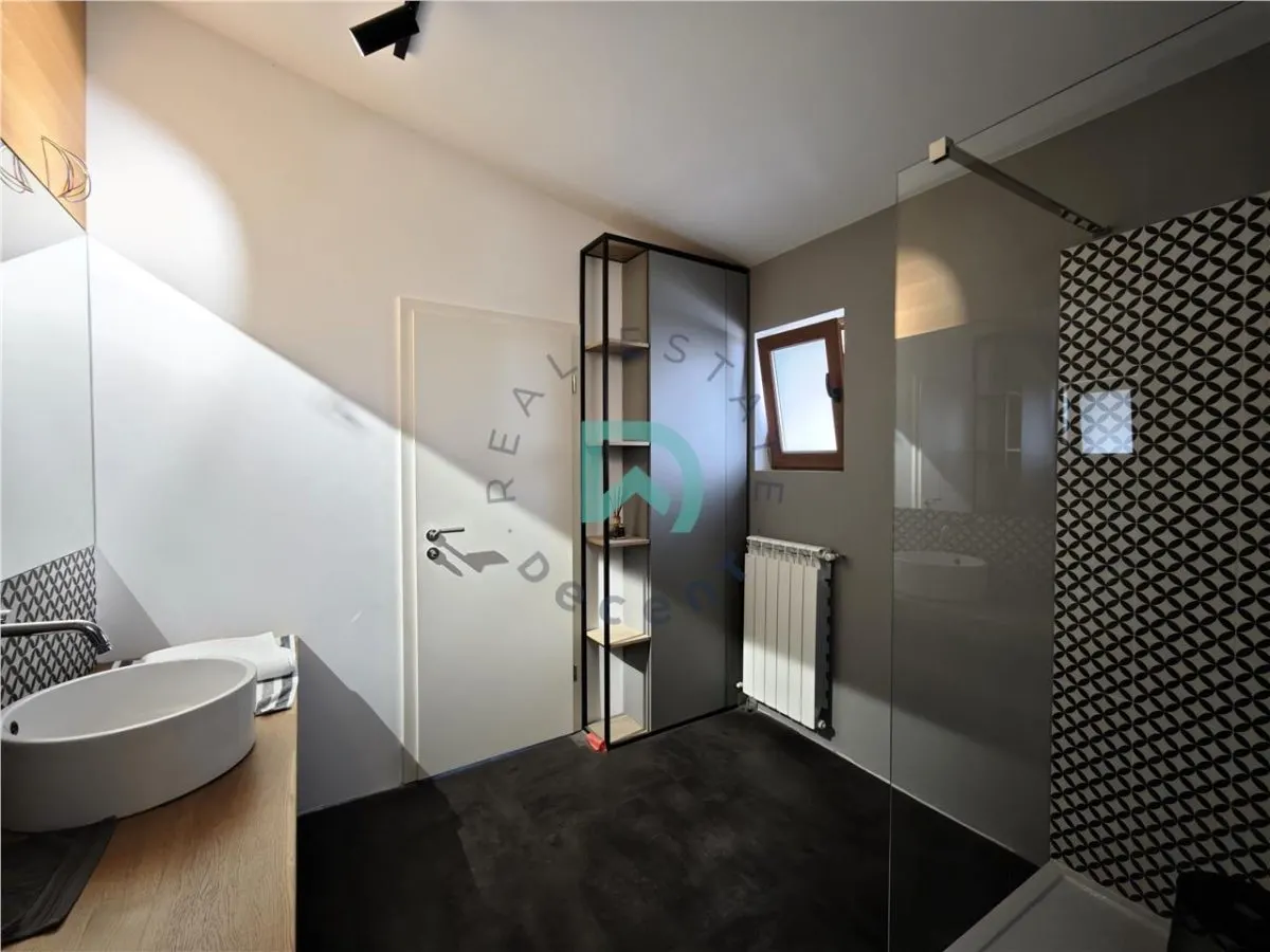 Apartament 4 camere, Brașovul Vechi - foto 19
