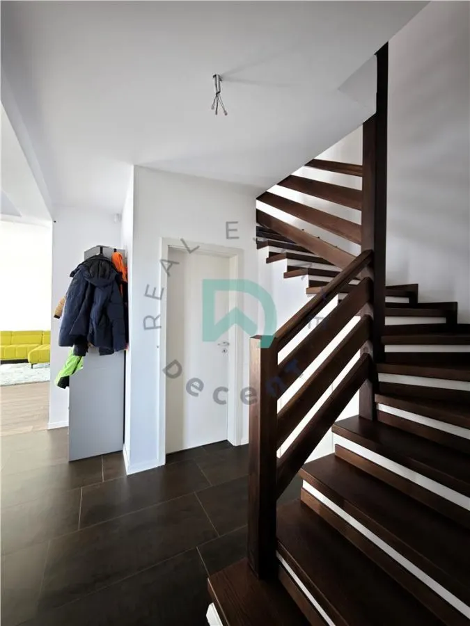 Casa 5 camere, Harman, Brasov - foto 9