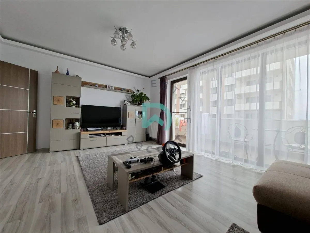Apartament 3 camere Tractorul, 104mp.,  Brasov - foto 11