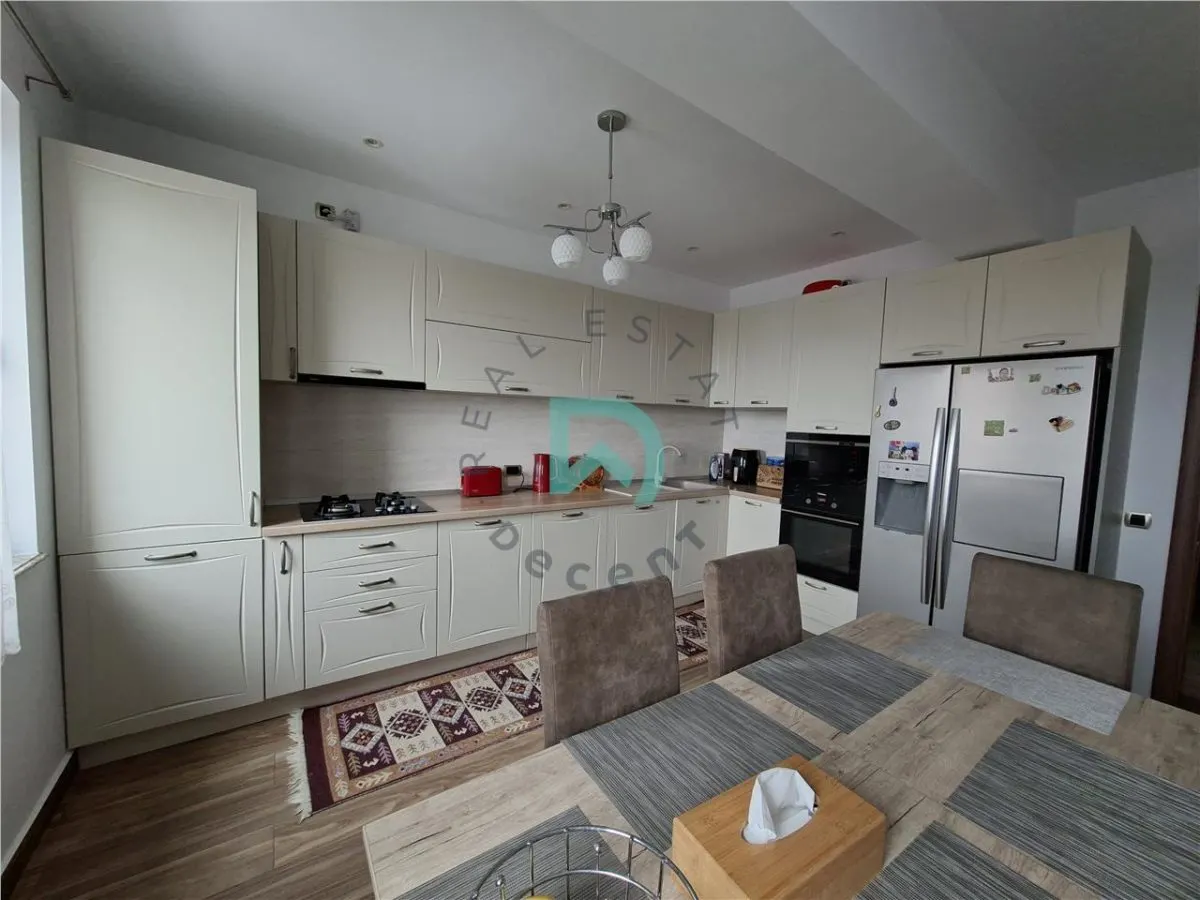 Apartament 3 camere Tractorul, 104mp.,  Brasov - foto 5