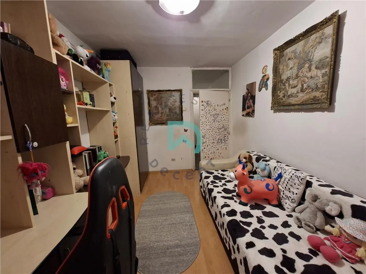Apartament 3 camere Judetean, Brasov - foto 13