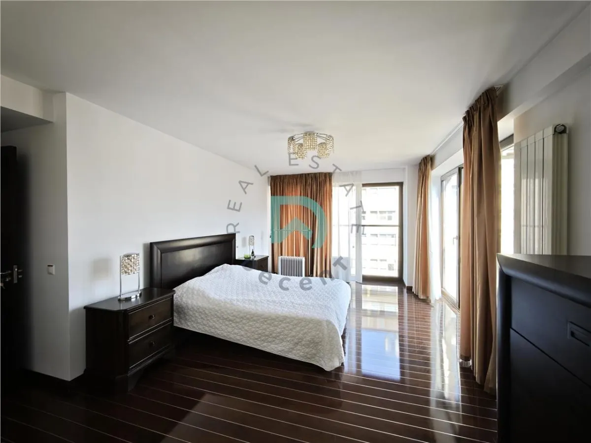 Apartament 4 camere, Brasovul Vechi - foto 19