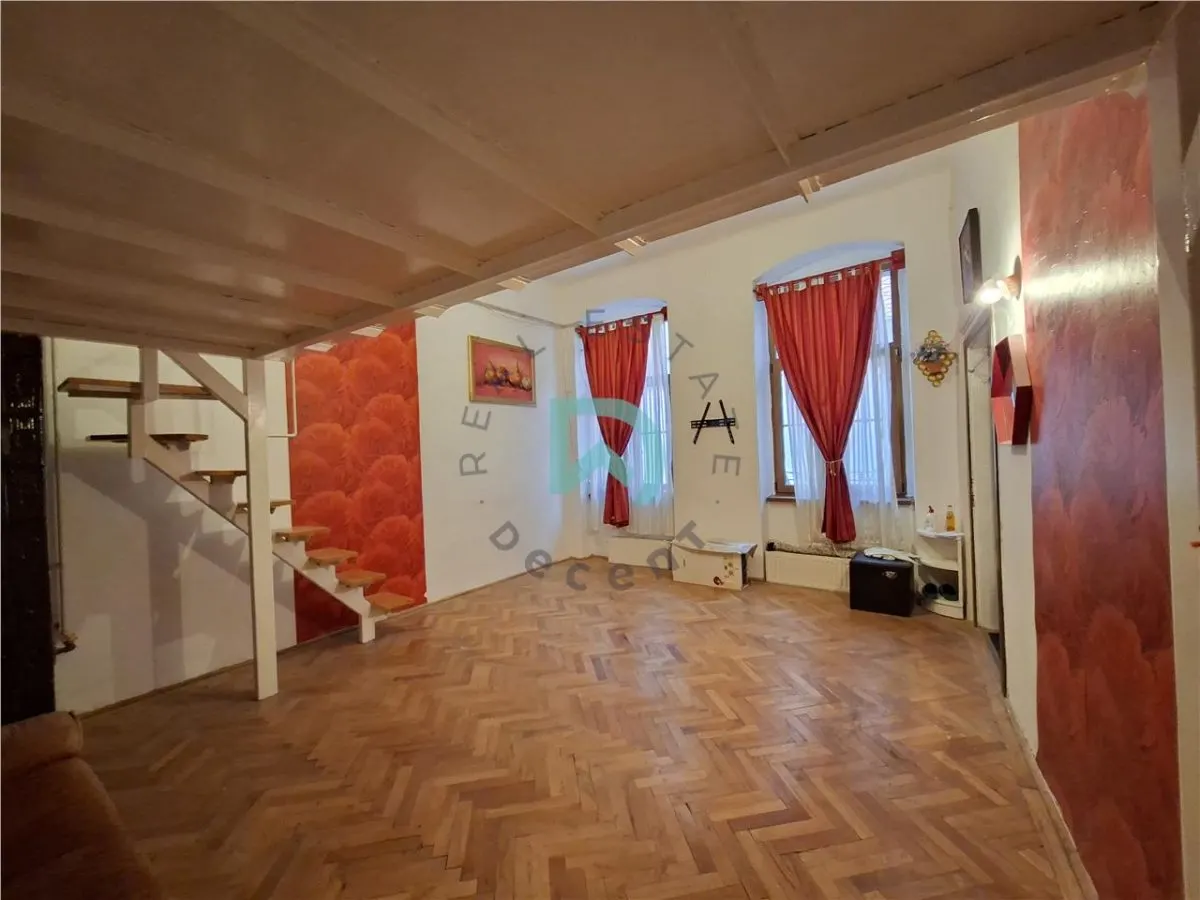 Garsoniera Republicii, Brasov - foto 1