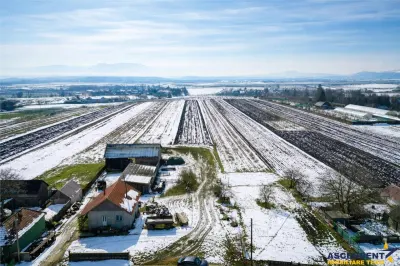 Lot construibil 6.425 mp,Dobolii de Jos, oportun:proiecte rezidentiale amplasamente imobiliare - Sfantu Gheorghe