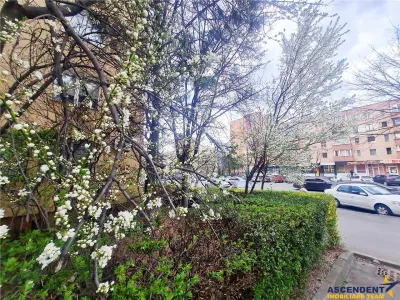 Decomandat, 3 camere, renovat, Bulevardul Vlahuta, Brasov - Brasov