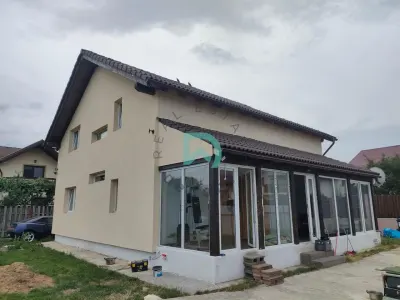 Casa de Vanzare,  Stupini, Brasov. - Brasov