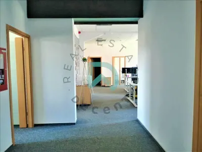 Spatiu birouri, central, Brasov - foto 3
