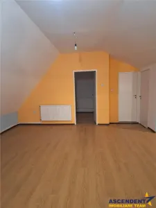 Casa de inchiriat, rezidential/ spatiu birouri, Ghimbav-Centru - foto 23