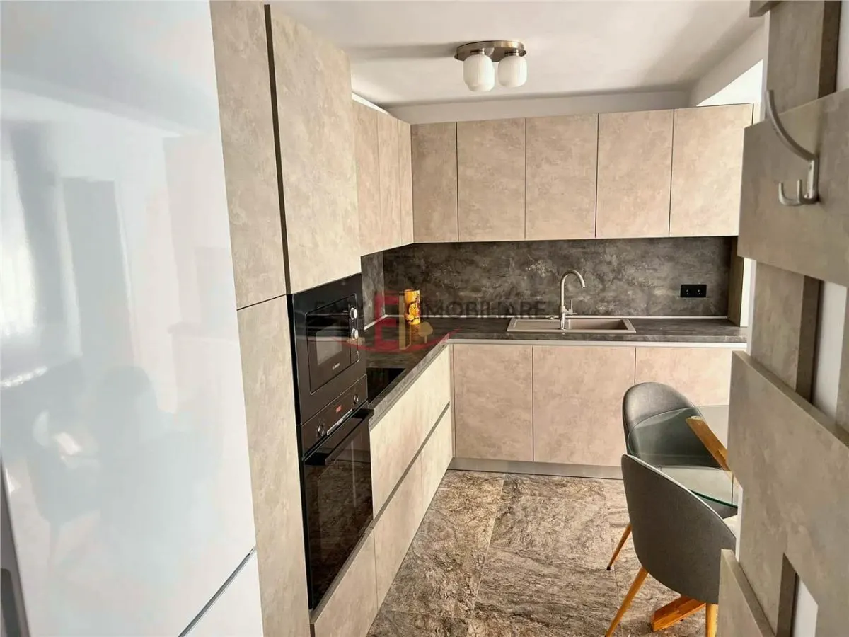Apartament 2 camere decomandate, UMF, centru, Targu Mures - foto 9