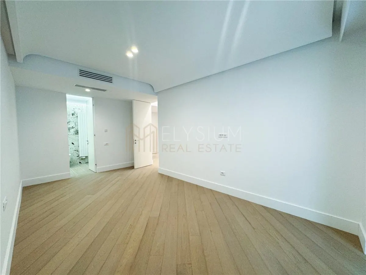 Apartament 3 Camere de Vanzare Cortina 126 - foto 6