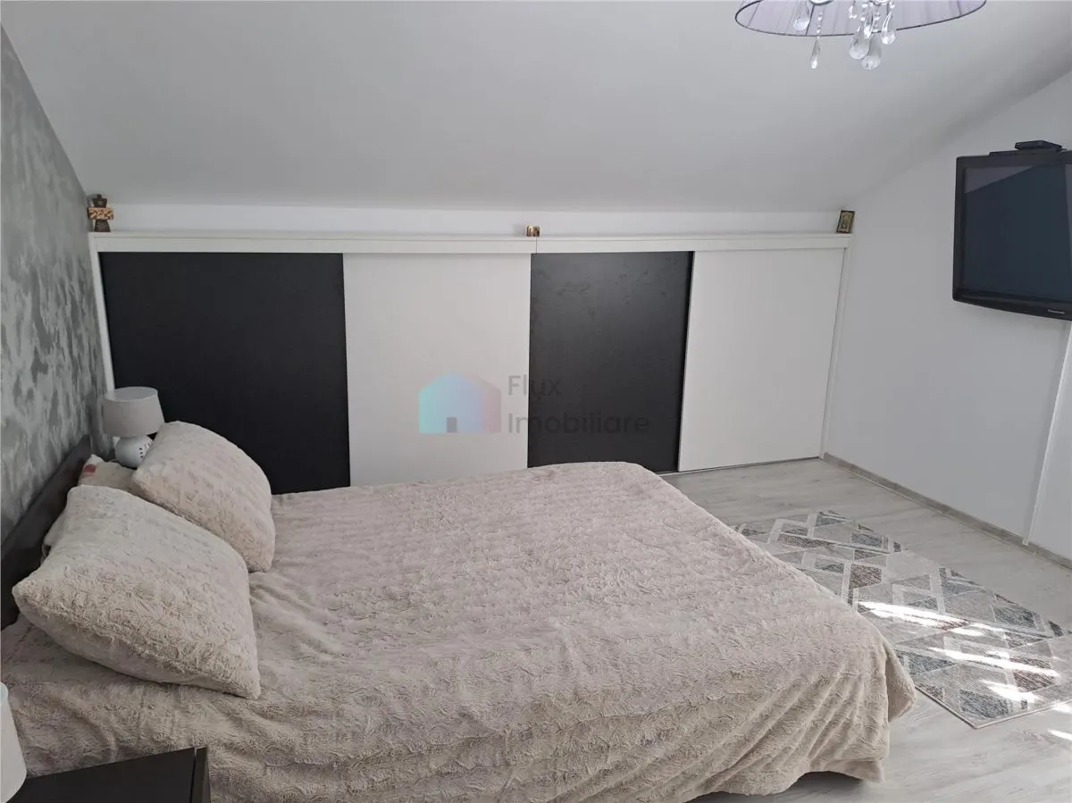 Apartament cu 3 camere de lux in zona centrala - foto 19