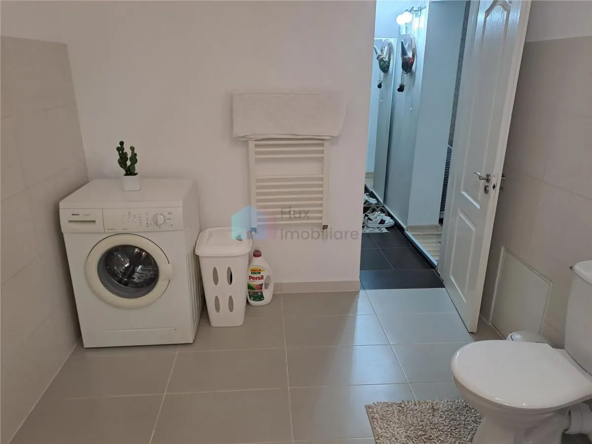 Apartament cu 3 camere de lux in zona centrala - foto 6