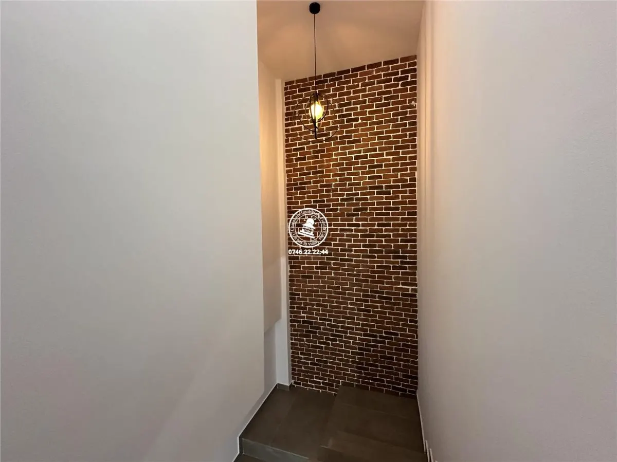 Apartament 4 camere de vanzare Valea Lupului - foto 12
