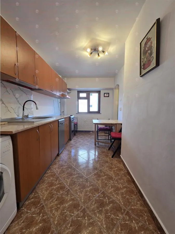 Apartament 3 camere  Piata Victoriei Str. Mexic nr. 2 spre inchiriere - foto 12