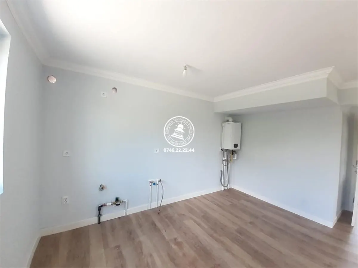 Vila  de vanzare  Breazu, - foto 10