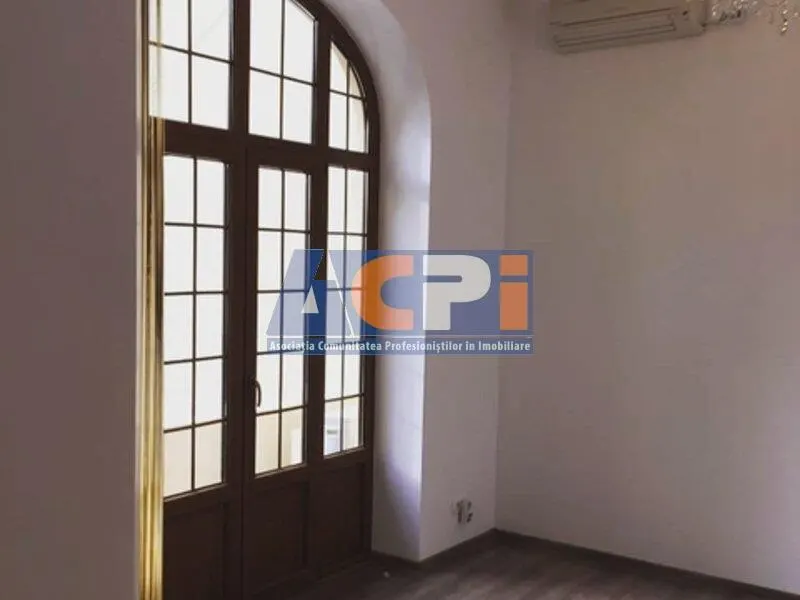 Vanzare Apartament Universitate, Bucuresti. Pretabil numai birou - foto 3