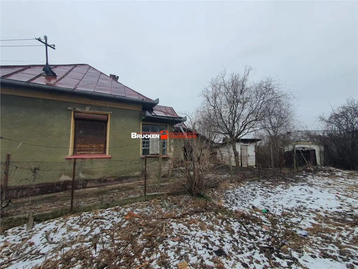 Casa de vanzare in Poclusa de Barcau - foto 1