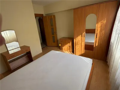 inchiriere Apartament 2 camere zona  Republicii -Mega-Image - foto 2