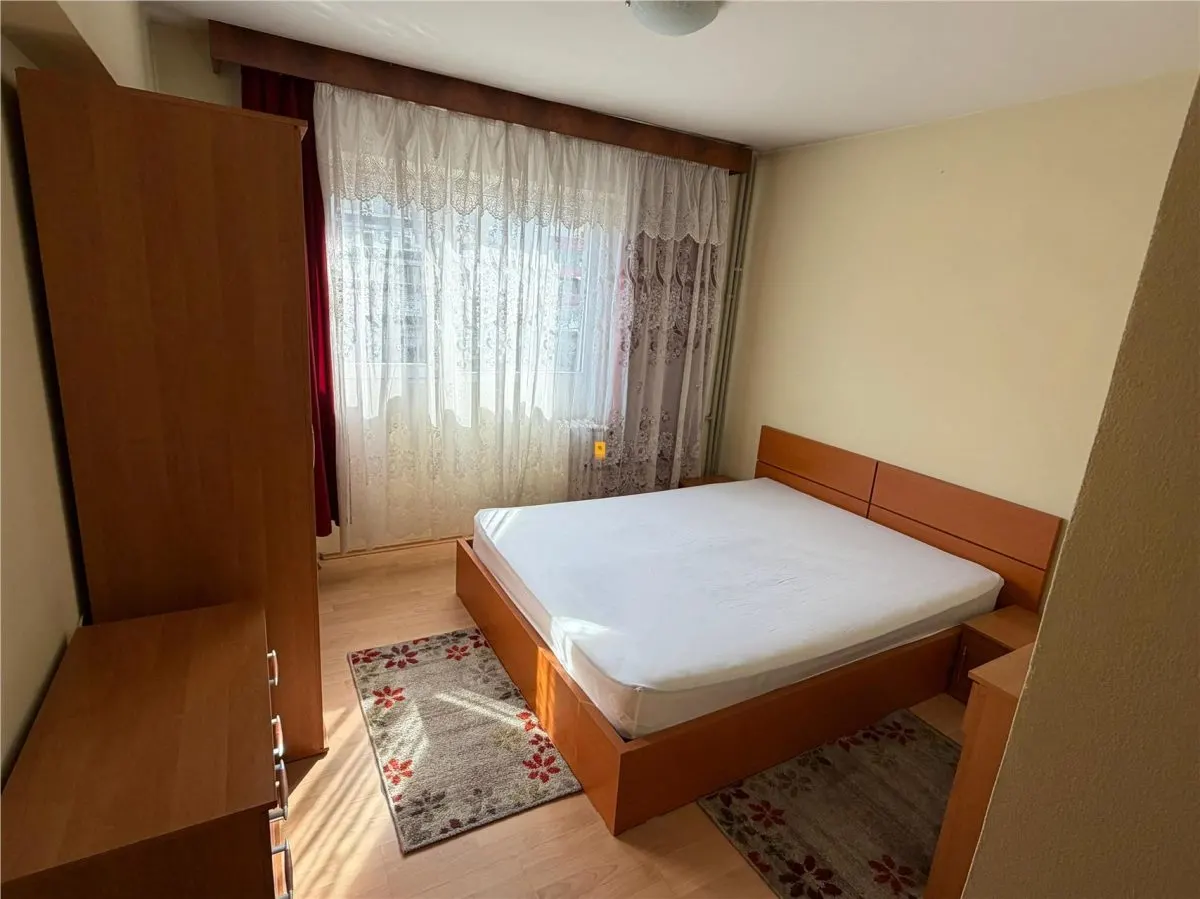 inchiriere Apartament 2 camere zona  Republicii -Mega-Image - foto 3
