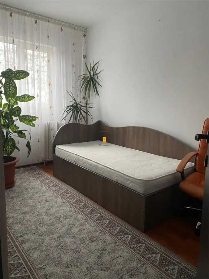 Apartament 3 camere zona Mihai Bravu - foto 3