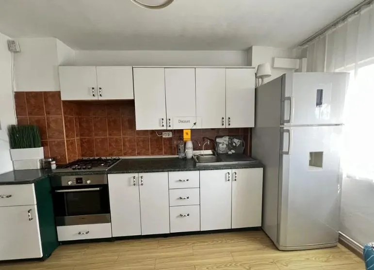 Apartament 3 camere Bulevardul Republicii - foto 2