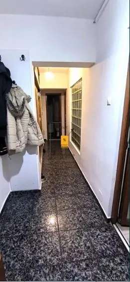 Apartament 4 camere zona Malu Rosu - foto 6