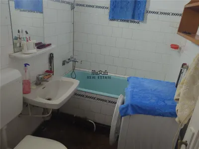 Casa cu teren, aproape de centrul balneo-termal Vata Bai - foto 9