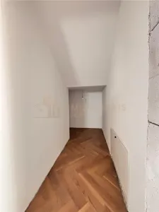 Casa individuala cu etaj - cartier Ferneziu - foto 13