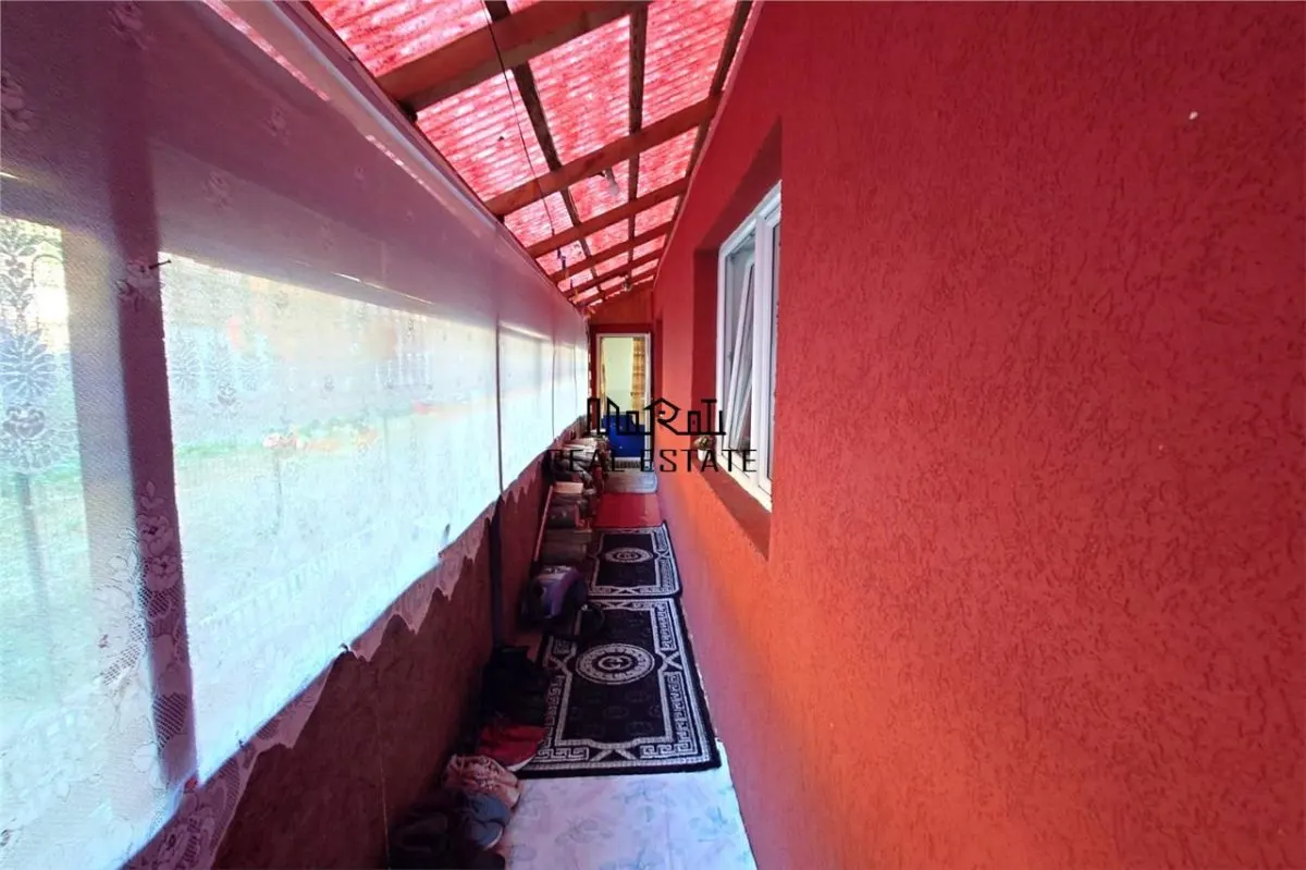 Casa renovata cu acces usor, langa padure - foto 11